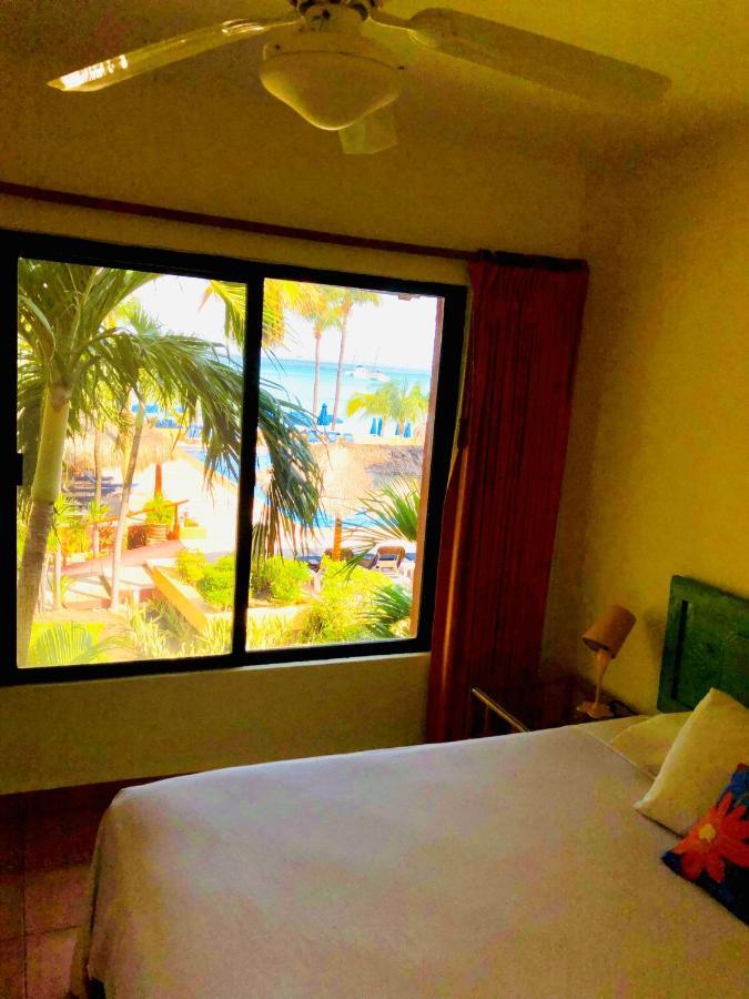 Nautibeach Beach Front Condos In North Beach Isla Mujeres Exterior foto